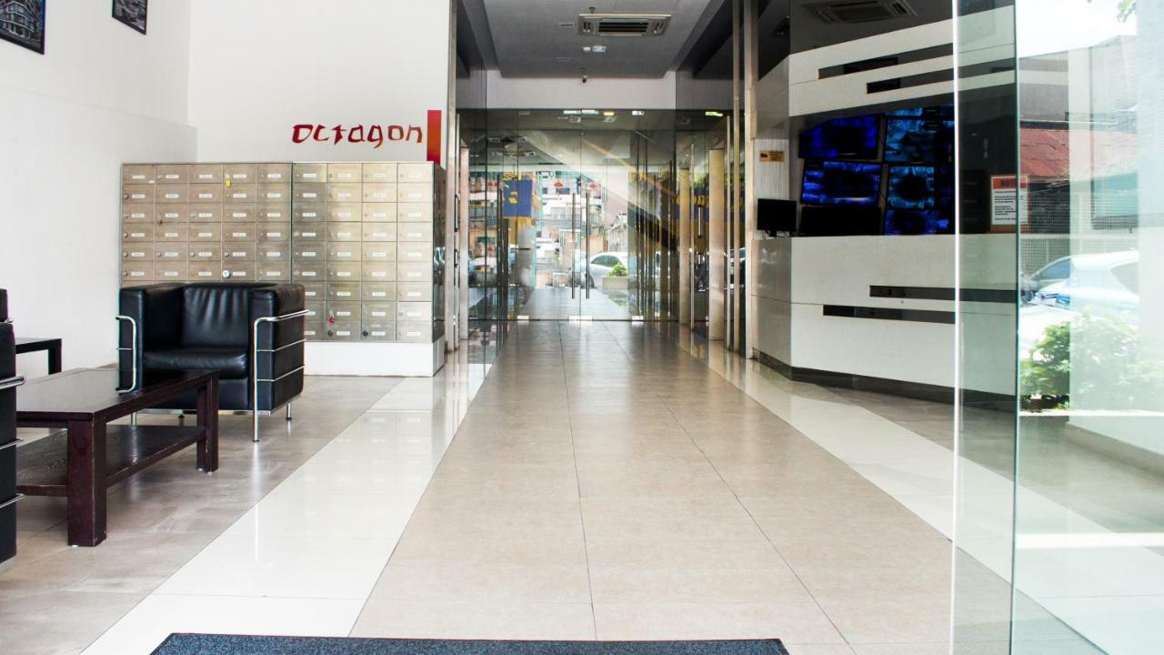 Octagon Premium Ipoh Town Center By Grab A Stay Bagian luar foto